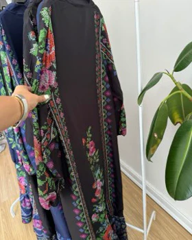 پیراهن شماره دوزی هیوا