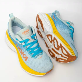 کتانی هوکا وان باندی 8 آبی زرد hoka one bondi 8 کد 282030