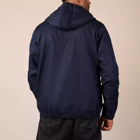 بادگیر BERSHKA