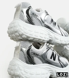 کفش کتانی مردانه و زنانه سفید طوسی مشکی NEW BALANCE 530 V02