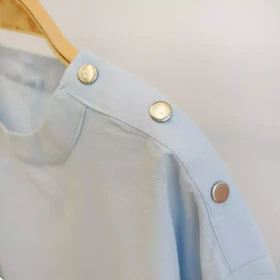 بلوز سرشانه دکمه