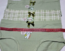 شورت زنانه دخترانه سه عددی