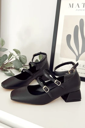 کفش پاشنه‌بلند کلاسیک زنانه polka-store polka-store