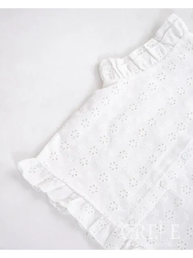 ست تاپ خامه دوزی و شلوارک چین‌دار