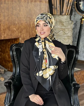 روسری دست دوز ابریشم