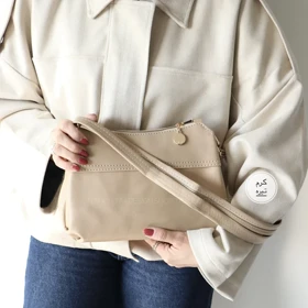 کیف زنانه دوشی مدل چیلکو (کرم تیره)