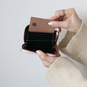 جاکارتی فنچ