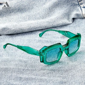 عینک آفتابی پرادا Prada AS521412 (طیف رنگی دوم)