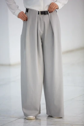 شلوار زنانه بزایاق جلو پیلی