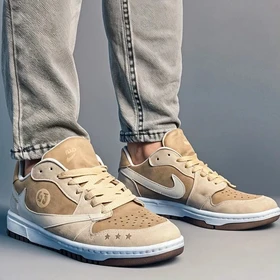نایک ایر جردن 1 تراویس اسکات ایکس کرم ( Nike Air Jordan 1 Low Travis Scott X )
