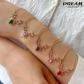 گردنبند ظریف شاخ گوزن نگیندار دریم، جلوهای از زیبایی و طبیعت DREAM