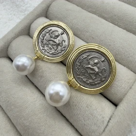 گوشواره طرح سکه قدیمی مروارید دار