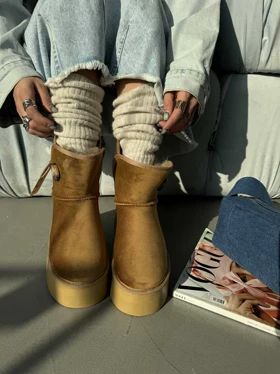 بوت UGG بغل دکمه