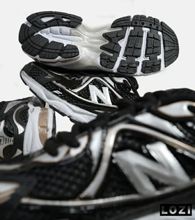 کفش کتانی مردانه و زنانه مشکی نقره ای NEW BALANCE 1064
