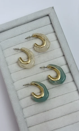 گوشواره شیشه ای