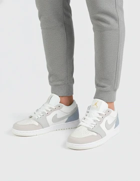 کفش روزانه Unisex نایکی Jordan 1 Low Paris U