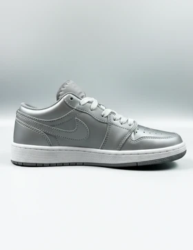 کفش روزانه زنانه نایکی Air Jordan 1 Low LX W