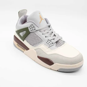 کتانی جردن 4 طوسی کرم بزرگپا کد 547900