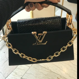 کیف زنانه لویی ویتون زنجیر دار وارداتی کد 77