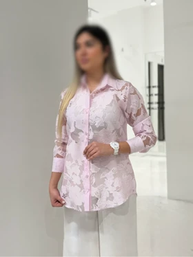 شومیز شیشه ای طرح گلبرگ افرا کد 14004029 (صورتی پاستیلی)