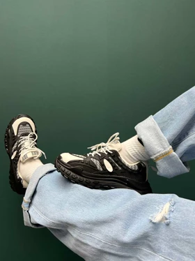 کتانی BALENCIGA