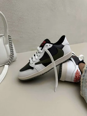 کتانی TRAVIS SCOTT