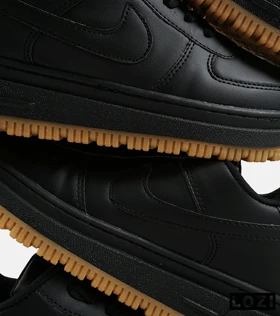 کفش کتانی مردانه و زنانه مشکی کرم نایک NIKE AIR FORCE مدل 2140