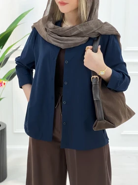 شومیز آستین بلند دکمه دار یاسمین (سرمه‌ای)