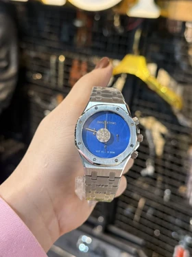 ساعتAP مهندسی نقره ای صفحه آبی تیره زنانه