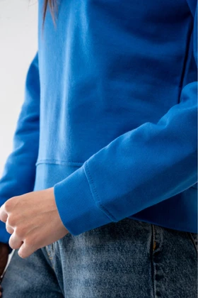 تیشرت آستین بلند دورس سرشانه افتاده زنانه