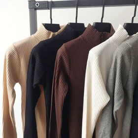 بلوز نیم زیپ پلیسه پنبه