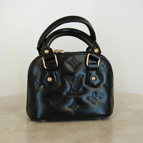 خرید کیف دخترانه پاسپورتی دو دسته مارک LV (مشکی)