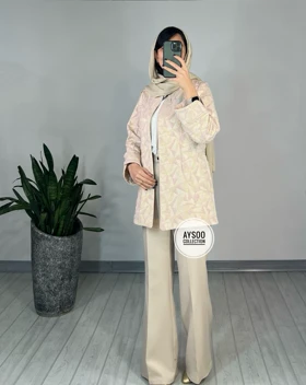 مانتو ژاکارد طلاکوب