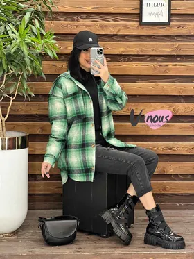 پالتو چهارخونه کلاهدار دکمه چوبی