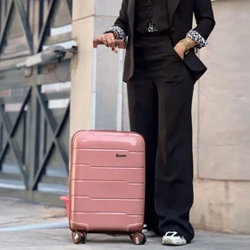 چمدان وارداتی مونزا مدل MONZA - MNZ837 SERIES سری 4 عددی (به همراه چمدان آرایشی هدیه)