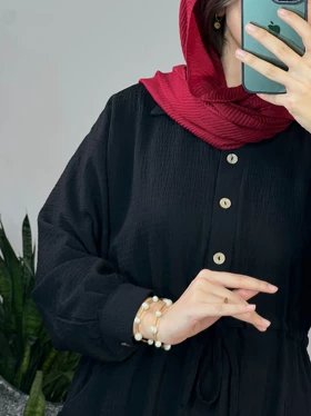 مانتو بلند آیناز مشکی