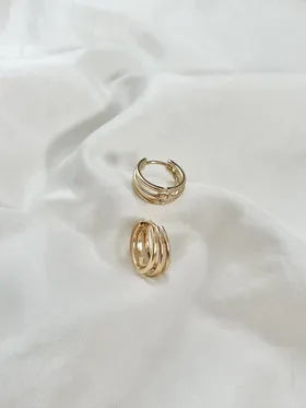 گوشواره حلقه‌ای راه راه