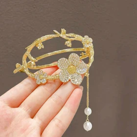 گیره مو زنانه مدل G_Lnd_3127