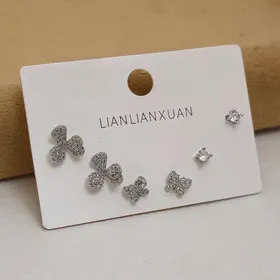 پک گوشواره نگین‌دار چنور با آبکاری نقره925 رنگ سیلور