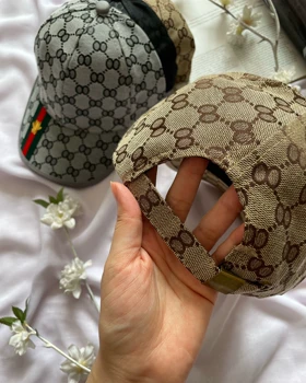 کلاه بیسبالی