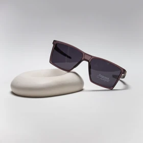 عینک آفتابی اوکلی (Oakley) مدل p1006