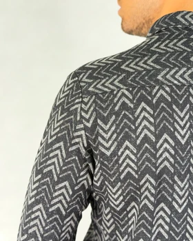 پیراهن مردانه چاپی جناقی رنگ مشکی کد 66103