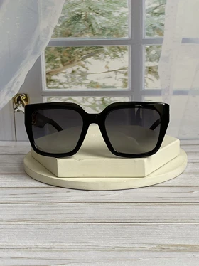 عینک آفتابی دیور مدل 30 Montaigne S1OF فریم استات و کائوچو، عدسی پلی‌کربنات UV400 با طراحی لوکس