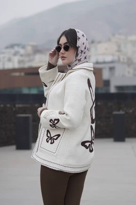 کت “ پروا “ رنگ سفید