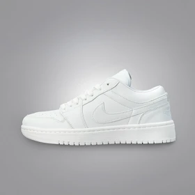 کفش کتانی زنانه نایک ایر جردن 1 سفید (Nike Air Jordan 1 Low White) کد 2332