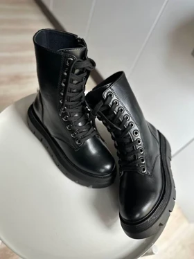نیم بوت زنانه استرادیواریوس مدل00002-Stradivarius-Flat-Ankle-Boots