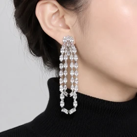 گوشواره رادیوم مجلسی کد gm445گالری زیور آلات آوآرین