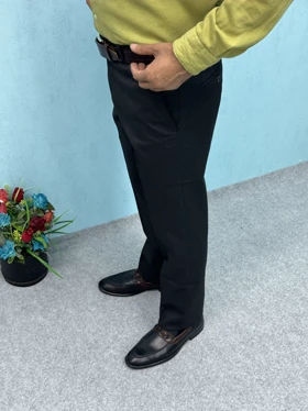 شلوار پارچه ایی راه راه مردانه قواره کلاسیک - رنگ مشکی