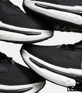 کفش کتانی مردانه مشکی Nike structure 25