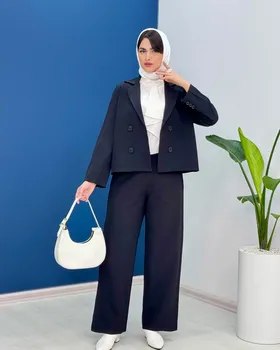 کت و شلوار کوتاه
